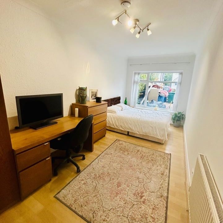 Room in a Shared House, Hendale Avenue, NW4 - Photo 1