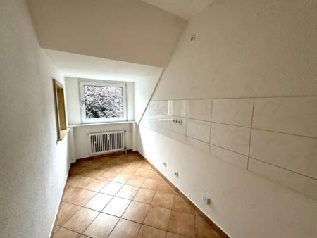 Frisch renovierte 3,5-Zimmer Wohnung in Bottrop-Lehmkuhle mit Garage! - Photo 5