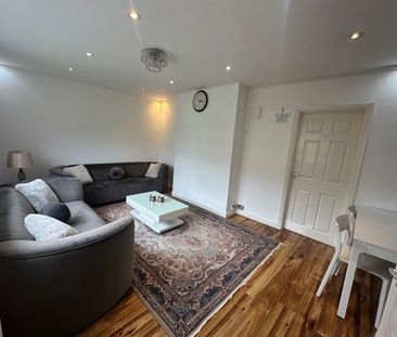 3 Bed Semi-Detached House, Egremont Avenue, M20 - Photo 2