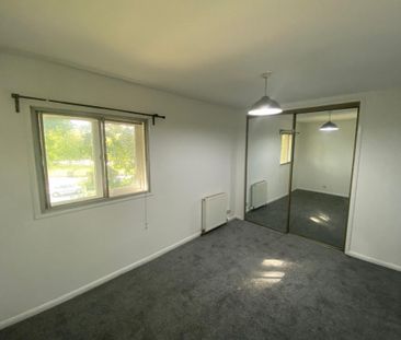 Robson Grove, Govanhill | £750 Monthly - Photo 5