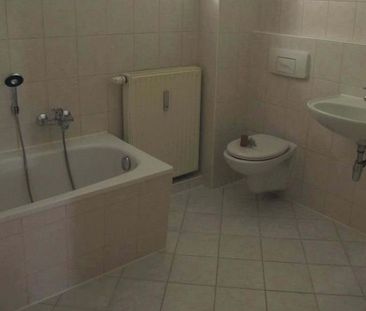 GemÃ¼tliche Singlewohnung mit Laminat und Tageslichtbad! - Photo 6