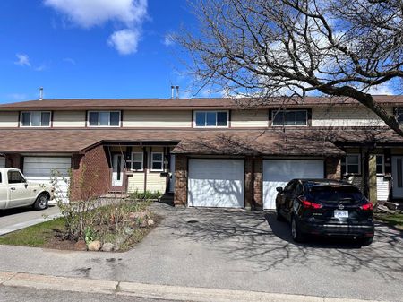 For Lease - 1460 Foxwell Street Unit# 25, Cyrville - Carson Grove - Pineview, Ontario - Photo 5
