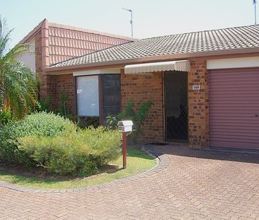 Relaxed Coastal Living - *Please Note Rent Will Increase in July 20... - Photo 3