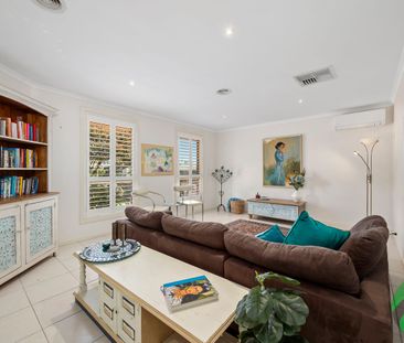 Spacious & Low-Maintenance Living - Photo 2