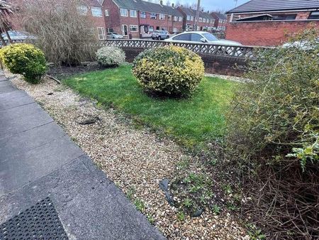 Camberwell Crescent, Wigan, WN2 - Photo 4