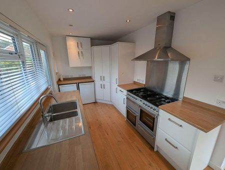 2 bedroom bungalow to rent - Photo 5