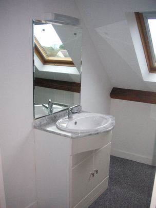 A louer appartement type F2 - Chef-du-Pont - 2e �tage (50480) - Photo 1