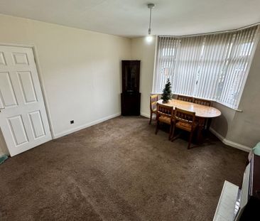 Menin Road - Photo 2