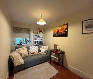 4 bedroom detached house to rent - Photo 1