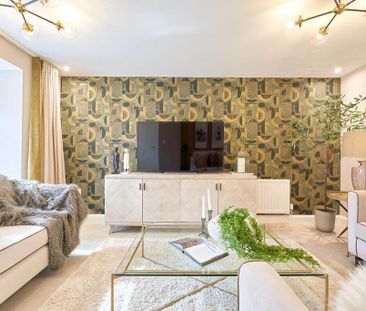 4 bedroom detached house to rent - Photo 2