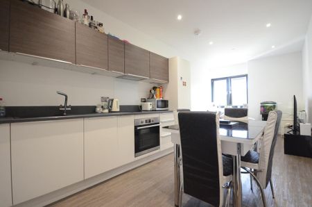 1 bedroom flat to rent - Photo 3