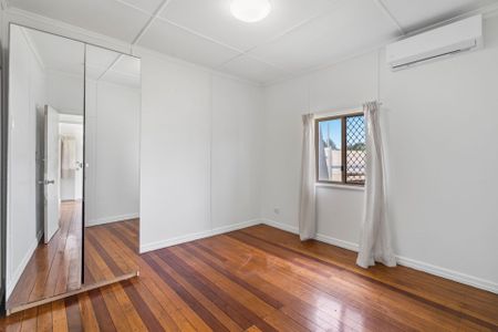 For Lease: Freshly Updated Family Home in a Quiet Goodna Location! - Photo 4