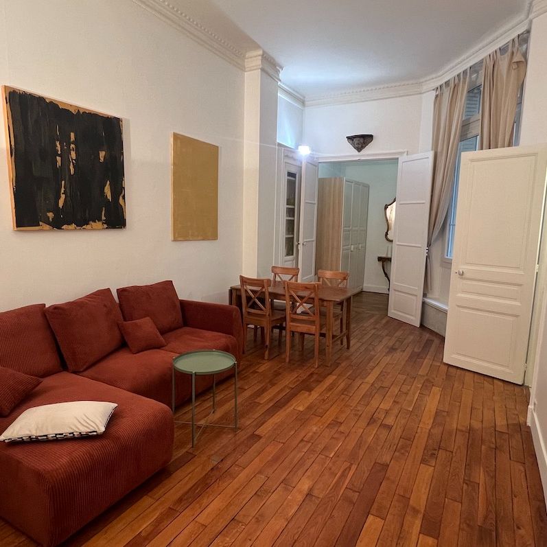 Location Appartement 2 pièces Meublé 52m² PARIS 6ème - Photo 1