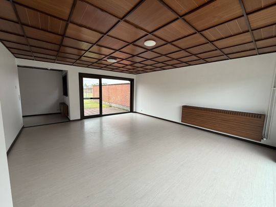 Instapklare gezinswoning met 3 slaapkamers en ruime tuin - Photo 1