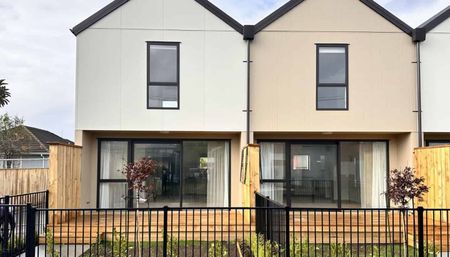 CITY CENTRE - 2 BEDROOMS - Photo 5