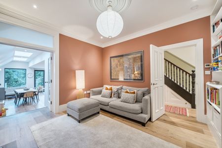 5 bedroom terraced house to rent - Photo 5