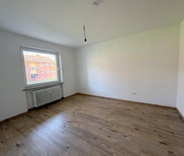 2-Zimmer-Wohnung mit Balkon in Wilhelmshaven-Fedderwardergroden mieten - Photo 1