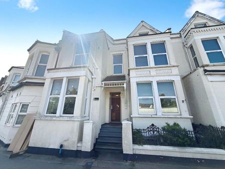 1 bedroom property to rent - Photo 4
