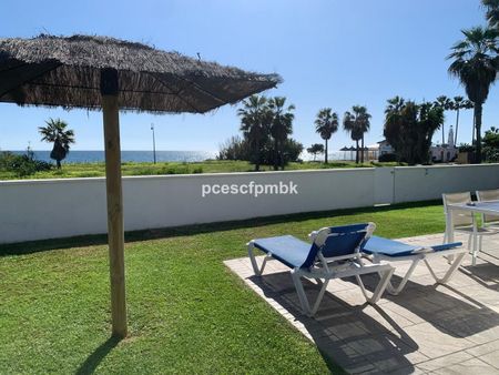 Estepona, Estepona, Málaga - Photo 4