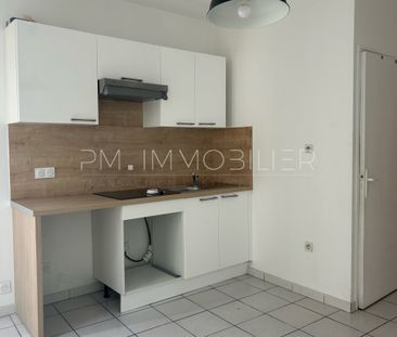 T2- RUE FERRARI - Photo 4