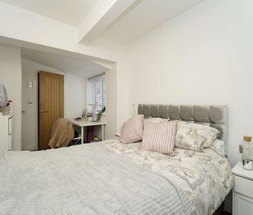 7 bedroom terraced house to rent - Photo 1