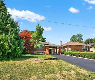 For Lease - 16 Warbeck Place, Toronto, Ontario - Photo 2