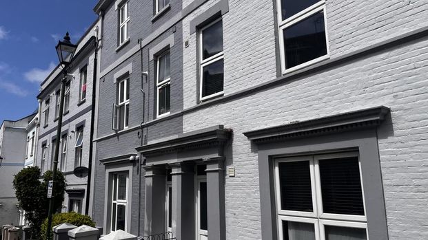 1 bedroom house of multiple occupation to rent - Photo 1