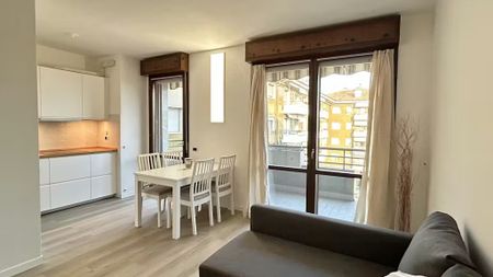 Piazza Roma, Pero, Lombardy 20016 - Photo 5