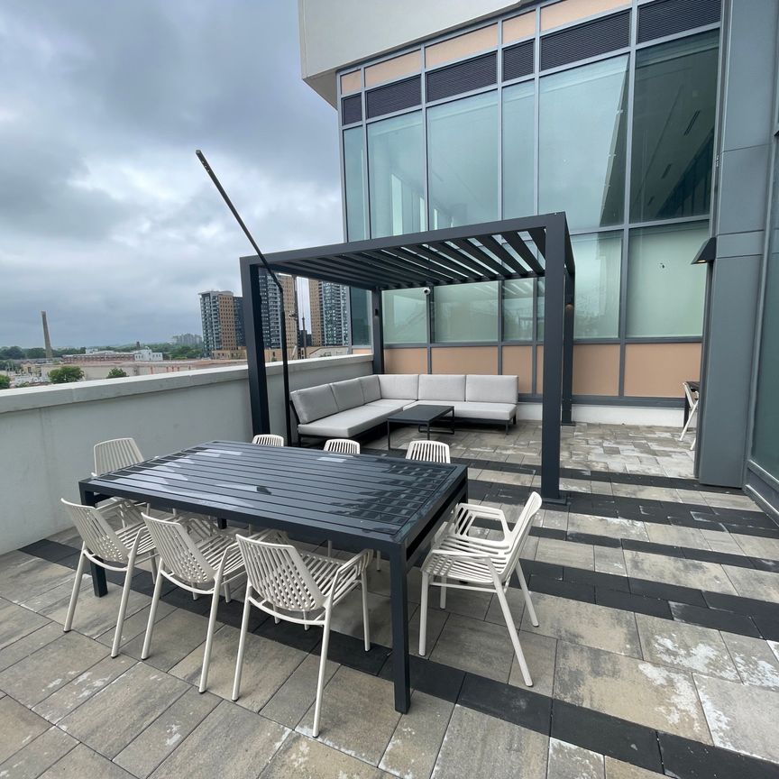 For Lease - 15 Wellington Street Unit# 211, Kitchener, Ontario - Photo 1
