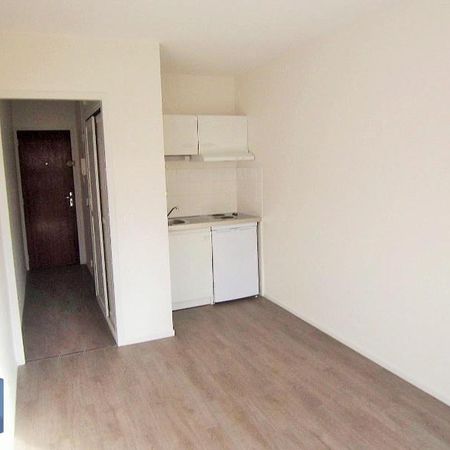 Location Appartement 1 pièce 16m² CLERMONT FERRAND 63100 - Photo 3