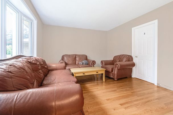 For Lease - 115 Scenic Wood Crescent, Kitchener, Ontario - Photo 1