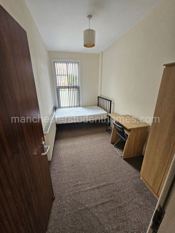 Wilbraham Road, Manchester, M14 7DW - Photo 3