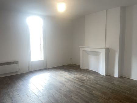 Location Appartement 3 pièces GANGES 34190 - Photo 2