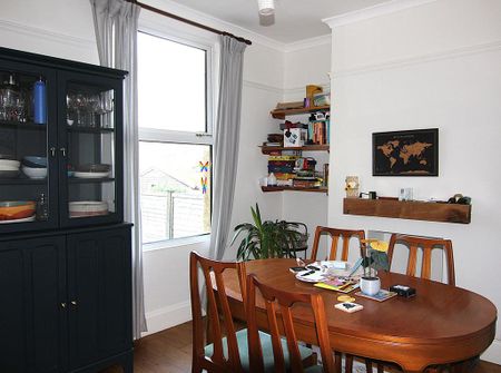 2 bedroom terraced house to rent - Photo 3