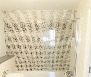 Flat to rent on - Photo 4