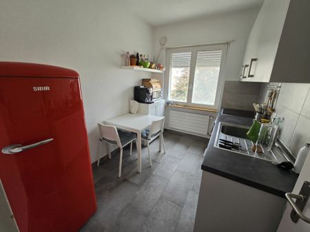 Moderne 2½-Zimmerwohnung im Bahnhofquartier - Photo 5