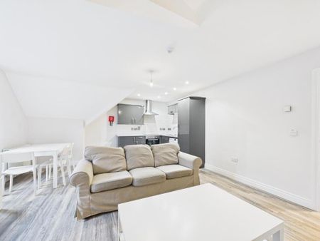 Apartment 6 12 Deramore Park, Belfast, BT9 5JT - Photo 2