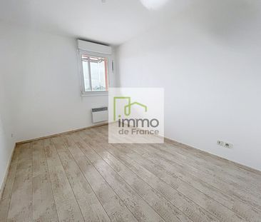 Location Appartement 3 pièces 66m² - Photo 3