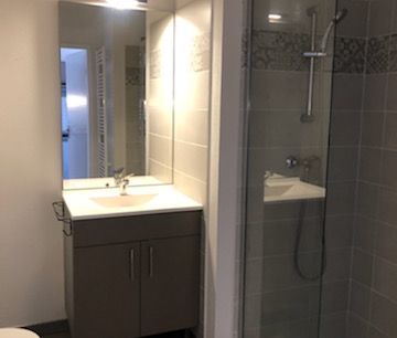 APPARTEMENT T1 28M - Photo 2