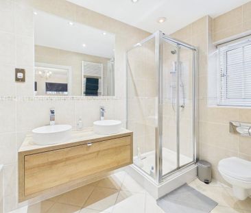 3 bedroom apartment to rent - Photo 6