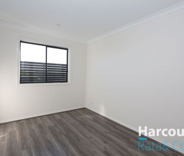 The Perfect Blend of Style, Space & Location! - Photo 5