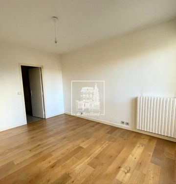 Appartement • Saint-Cloud - Photo 3