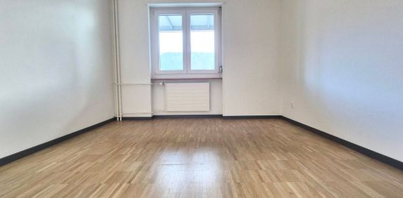 2-room apartment with large balcony and elevator! - Foto 2