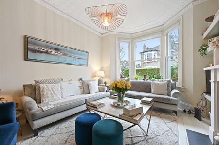 4 bedroom terraced house to rent - Photo 2