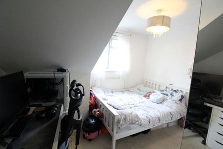 1 bedroom property to rent - Photo 2