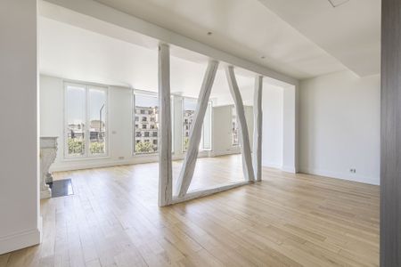 APPARTEMENT T4 A LOUER - PARIS 8EME ARRONDISSEMENT Faubourg du Roule 2 - 145.09 m - 7 000 € - Photo 4