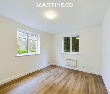 1 bedroom ground floor flat to rent - Photo 3