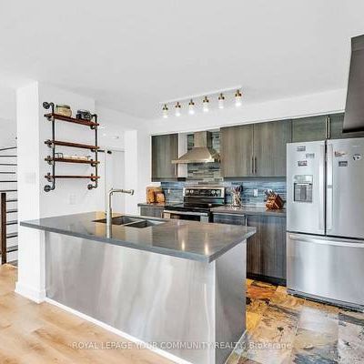 2-Storey Loft - 2 Bedroom, 3 Bathroom - King West Village Lofts - Photo 1