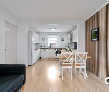 Apartment 1 Marlborough Court, Belfast, BT9 7EF - Photo 6