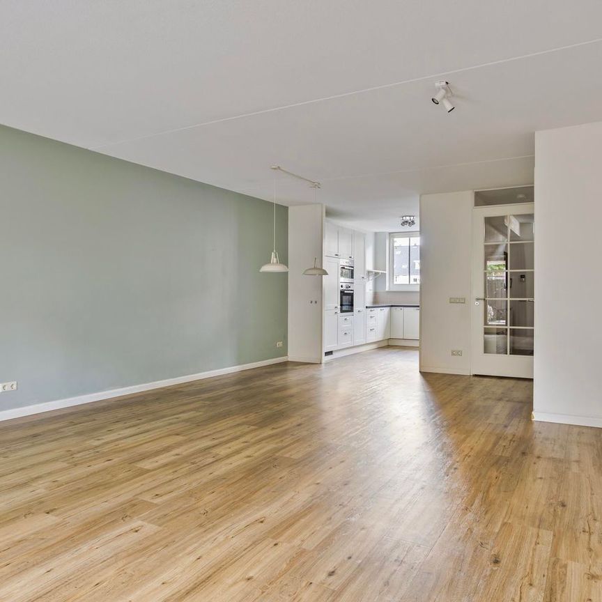 Hillenraad 19, Kastelenbuurt, 1187DH, Amstelveen - Photo 1